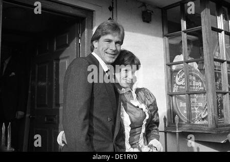 © Kelch Bilder. James Hunt und Sarah Lomax Marlborough 17.12.1983 Stockfoto