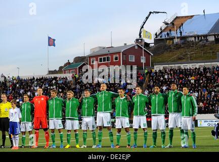 Tórshavn, Färöer. 10. September 2013. Deutschlands ab-Team während der FIFA WM 2014 Qualifikation Gruppe C Fußball-match zwischen Färöer und Deutschland im Torsvollur Stadion in Tórshavn, Färöer, 10. September 2013. Foto: Thomas Eisenhuth/Dpa/Alamy Live News Stockfoto