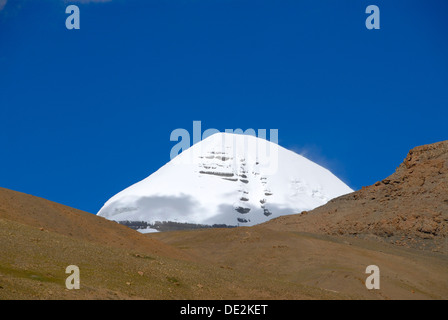 Tibetischen Buddhismus, Heiliger Berg mit Schnee bedeckten Gipfel des Kailash, Südseite mit Kanal, Gang Rinpoche, Gang-Tise-Gebirge Stockfoto