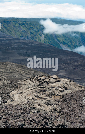 Gekühlt Lavastrom im Cratere Dolomieu Krater des Vulkans Piton De La Fournaise, Piton De La Fournaise, La Réunion, Reunion Stockfoto