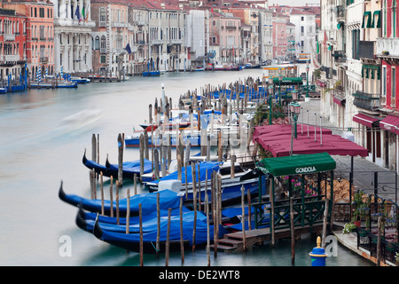 Grand Canal, Canal Grande, mit Booten in den Morgen, Venedig, venezien, Italien Stockfoto