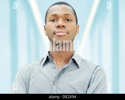 Junger Mann, African-American, American, ernsten Gesicht, respektabel Stockfoto