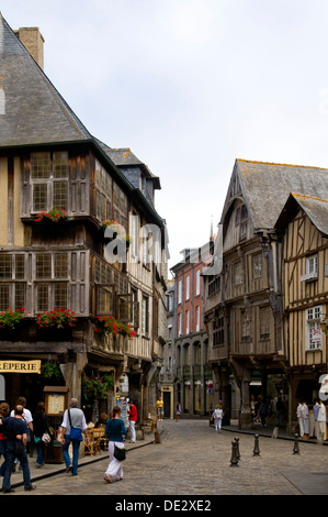 Altstadt in Dinan, Bretagne, Frankreich Stockfoto