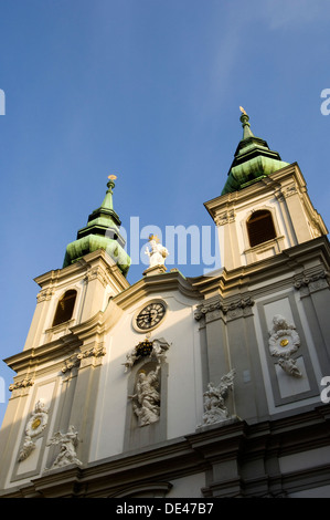 Wien 6, Mariahilferstrasse, Mariahilferkirche Stockfoto