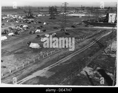 Sacramento, Kalifornien. Hausbesetzer Lager der landwirtschaftlichen Arbeitsmigranten ein Achtel Meile außerhalb... 521747 Stockfoto