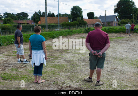 Dorf-Boule-Wettbewerb, Normandie, Frankreich Stockfoto