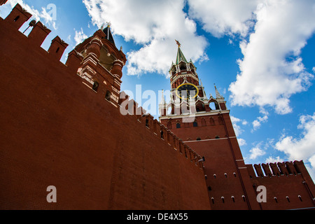 Wand des Moskauer Kremls mit Platz für text Stockfoto