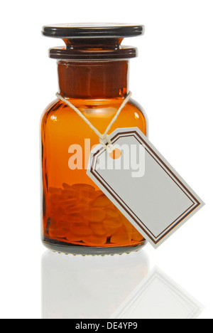 Medizin-Glas mit einem leeren Etikett Stockfoto