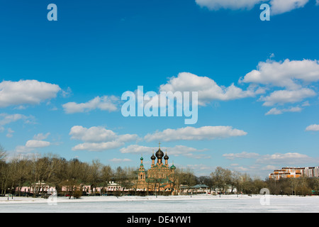 Christliche Kirche Ostankino in Moskau winter Stockfoto
