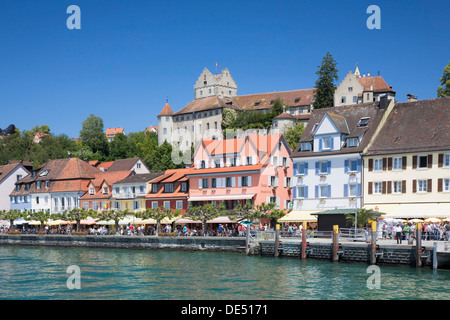 Meersburg Burg, auch bekannt als Alte Burg Burg und der Seepromenade, Meersburg, Bodensee, Baden-Württemberg Stockfoto