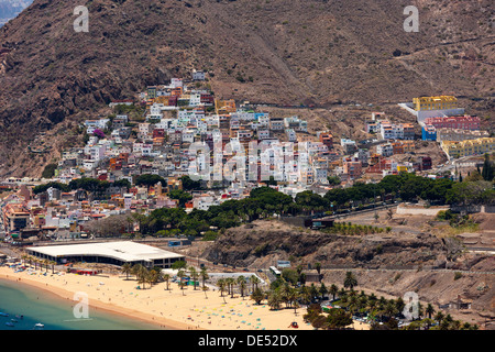 Dorf von San Andrés mit dem Playa de Las Teresitas Strand, San Andrés, La Montañita, Teneriffa, Kanarische Inseln, Spanien Stockfoto