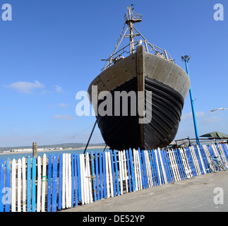 Großes Boot/Schiff angedockt in Essaouira Marokko Afrika Stockfoto