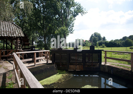 Historische Wassermühle "De Klef", Vierlingsbeek, Nord-Brabant, Niederlande Stockfoto