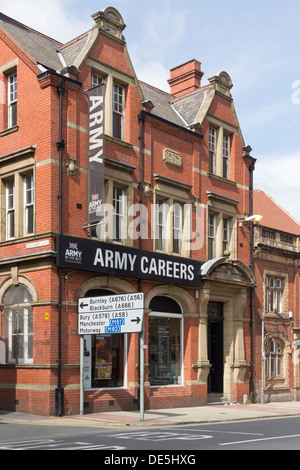 Die Armee Karriere Information Office am Großen Moor Street, Bolton, Lancashire. Stockfoto