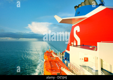 Stena Line Autofähre Superfast VIII Belfast Cairnryan unterwegs, UK. Moderne RoRo RoPax-Güterwagen und Passagierschiff Stockfoto