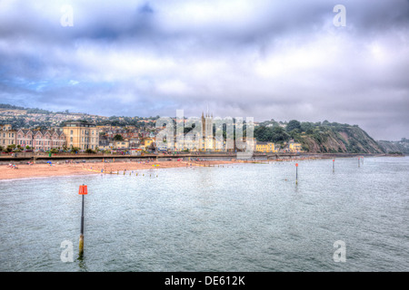 Ansicht von Teignmouth Stadt Strand und Strandpromenade Devon England, traditionelle englische Touristen Stadt Szene am Meer in HDR Stockfoto