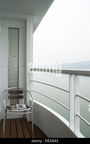 Eine ruhige Ecke auf Bootstour auf dem Jangtse China Stockfoto