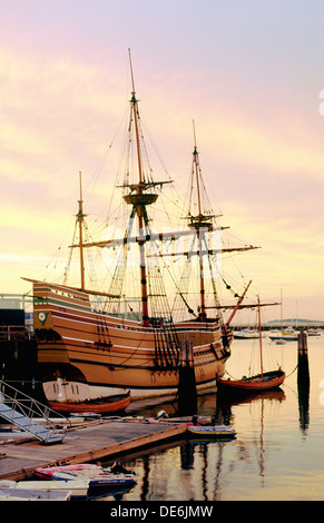 Rekonstruktion der Pilgerväter Segeln Schiff Mayflower in Plymouth, Cape Cod, Massachusetts, Neuengland, USA Stockfoto