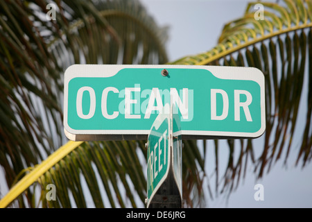 OCEAN DRIVE STRAßENSCHILD MIAMI BEACH FLORIDA USA Stockfoto