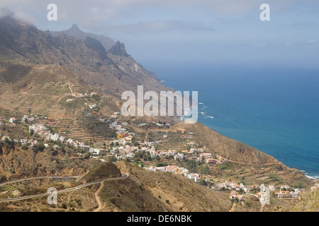 Die zerklüftete Küste von Taganana im Nordosten der Insel Teneriffa, Kanarische Inseln. Stockfoto
