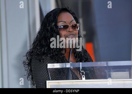 Los Angeles, Kalifornien, USA. 12. September 2013. Glodean White bei der Induktion Zeremonie für Stern auf dem Hollywood Walk of Fame für Barry White, Hollywood Boulevard, Los Angeles, Kalifornien, USA 12. September 2013. Bildnachweis: Michael Germana/Everett Collection/Alamy Live-Nachrichten Stockfoto