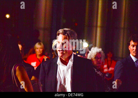 Toronto, Kanada. 11. September 2013. Schauspieler KURT RUSSELL kommt bei der "The Art Of stehlen" Premiere während der 2013 Toronto International Film Festival in der Roy Thomson Hall am 11. September 2013 in Toronto, Kanada © Fotografie/Alamy Nisarg Live-Nachrichten Stockfoto