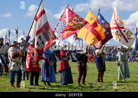 Kriege der Rosen Föderation nachspielen der Schlacht von Bosworth in der Nähe von Hinckley Leicestershire England GB UK EU Europa Stockfoto