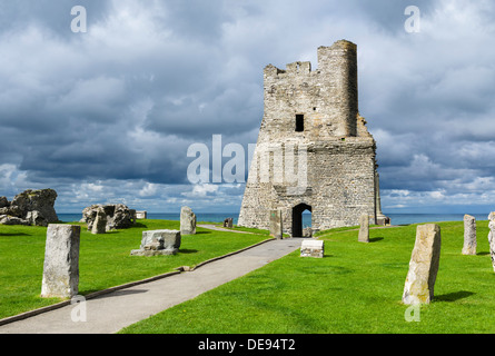 Die Überreste der North Gate in Aberystwyth Castle, Aberystwyth, Ceredigion, Wales, UK Stockfoto