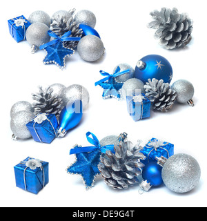 Weihnachtsschmuck mit blauen und silbernen Christbaumkugel Stockfoto