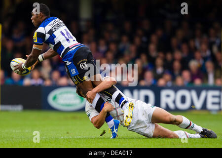 BATH, UK - Samstag, 14. September 2013. Aktion von der Aviva Premiership-match zwischen Bath Rugby und Leicester Tigers. Bildnachweis: Graham Wilson/Alamy Live-Nachrichten Stockfoto