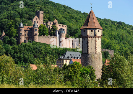 Burg und Spitzer Turm in Wertheim, Baden-Württemberg, Deutschland Stockfoto