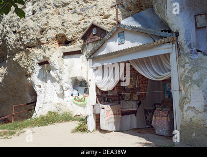 Ehemalige Bahota Höhle Kloster (Kamyanets-Podilsky Bezirk; Khmelnytsky Region, Ukraine) Stockfoto