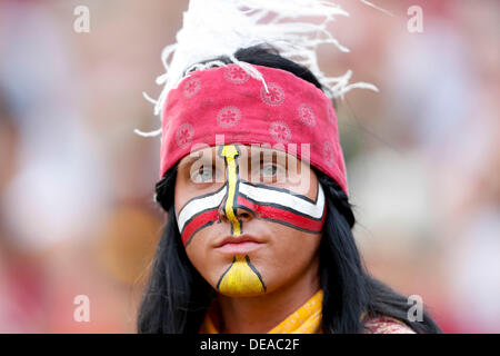 14. September 2013: Florida State Seminolen Maskottchen während des Spiels zwischen den Florida State Seminolen und der Nevada Wolf Pack Doak S. Campbell Stadium. Stockfoto