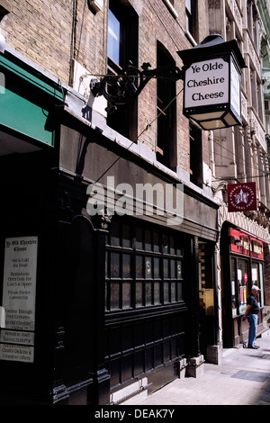 Ye Olde Cheshire Cheese Pub, Fleet Street, London Stockfoto