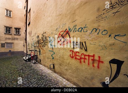 Graffiti an der Wand in Linz Österreich Stockfoto