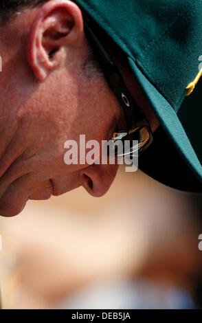 Arlington, Texas, USA. 15. September 2013. 15. September 2013 Arlington, Tx. Oakland Manager BOB MELVIN als Oakland Athletik der Texas Rangers in einem MLB Baseball-Spiel gespielt am Baseballstadion in Arlington, Tx. Credit: Ralph Lauer/ZUMAPRESS.com/Alamy Live News Stockfoto