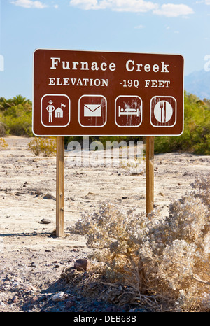 Furnace Creek Zeichen, Death Valley, Kalifornien, USA. JMH5366 Stockfoto