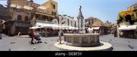 Das Zentrum der Altstadt von Rhodos. Stockfoto