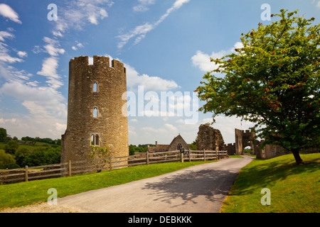 Die Überreste von der Süd-West-Turm am Farleigh Hungerford Castle, nr Bath, Somerset, England, UK Stockfoto