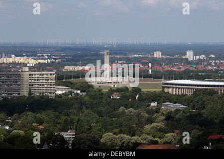 Berlin, Deutschland, kann Feld des Sehens mit Glockenturm Stockfoto