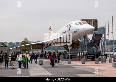 British Airways Concorde Überschall-Jet auf dem Intrepid Sea, Air & Space Museum Stockfoto