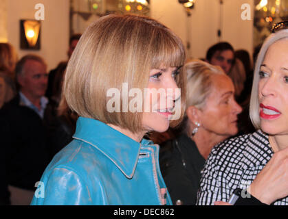 Amerikanischen Vogue-Chefredakteurin Anna Wintour bei London Fashion Week, London, England, UK Stockfoto