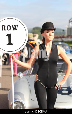 Goodwood, Hampshire, UK. 15. September 2013. Grube-Mädchen in der Startaufstellung © Action Plus Sport/Alamy Live News Stockfoto