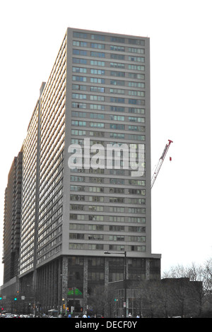 Penn Towers, 1815 John F. Kennedy Blvd., Philadelphia, ist seit dem 12. Dezember 2012 im National Register of Historic Places eingetragen. Es ist ein bemerkenswertes Wahrzeichen in der Gegend um den Logan Square. Stockfoto