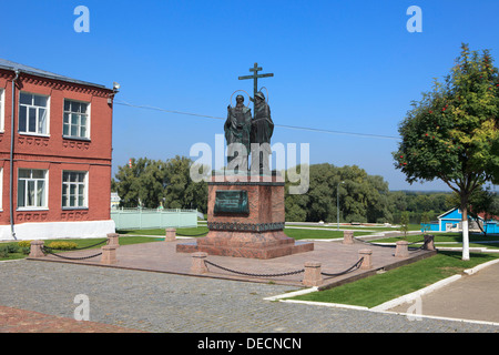 Denkmal der Heiligen Kyrill und Method in Kolomna, Russland Stockfoto