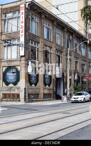 Malabar - Unternehmen verkaufen theatrical Kostüme und Tanz-Versorgungsmaterialien in McCaul Street Toronto Stockfoto