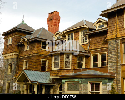 Dolobran ist ein Schindel Stilhaus in 231 Laurel Lane in Haverford, Pennsylvania. Es wurde entworfen von dem Architekten Frank Furness für Stockfoto