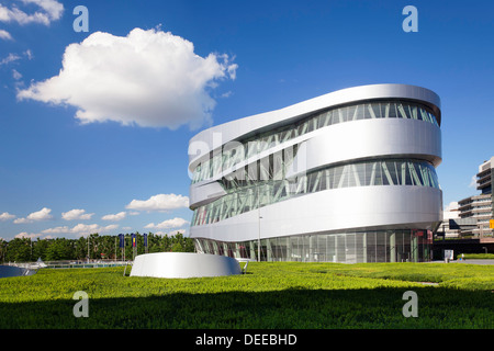 Mercedes-Benz Museum, Stuttgart, Baden-Württemberg, Deutschland, Europa Stockfoto