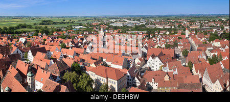 Blick über die alte Stadt von Nördlingen, Romantische Strasse, Schwaben, Bayern, Deutschland, Europa Stockfoto