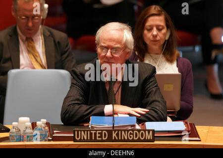 UN-Sicherheitsrat, New York, USA. 17. September 2013. Britischer Botschafter bei den Vereinten Nationen, im Bild Mark Lyall Grant während eines Treffens der UN-Sicherheitsrat im UN-Hauptquartier in New York. Foto: Trevor Collens/Alamy Live-Nachrichten Stockfoto